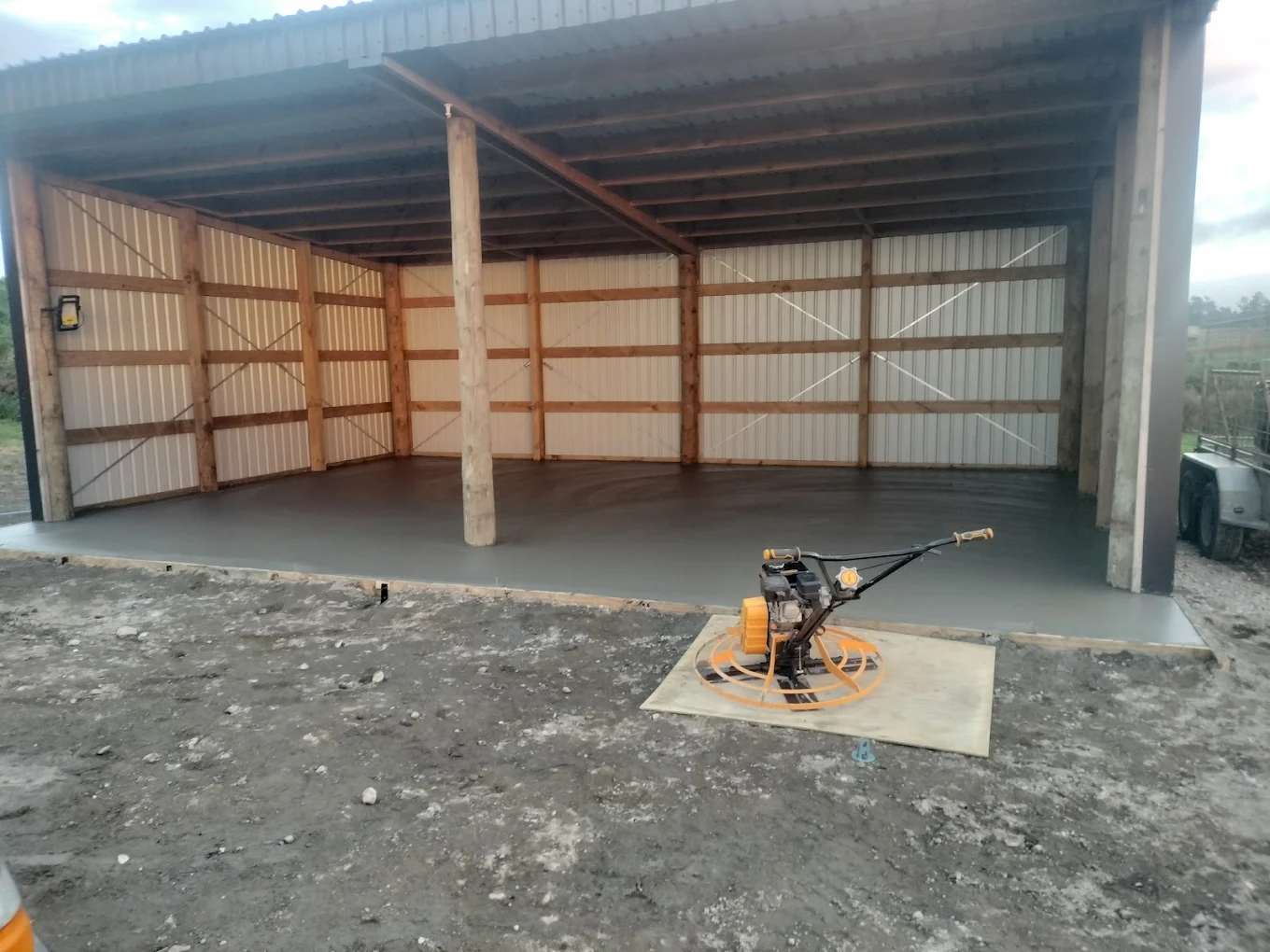 Professional concrete and landscaping work - Project 3
