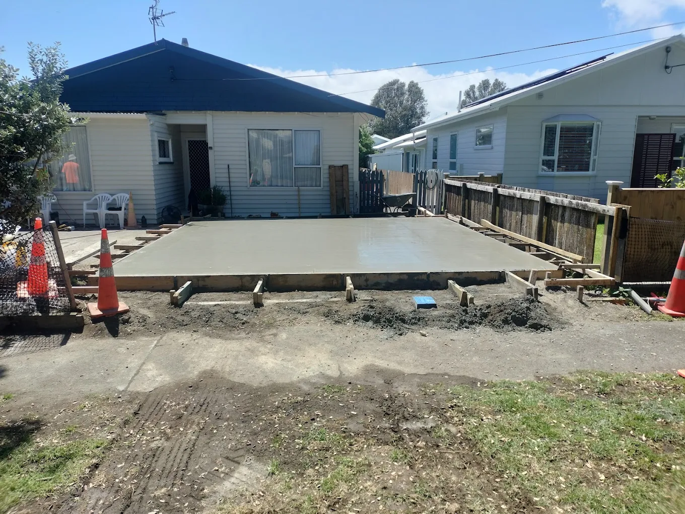 Professional concrete and landscaping work - Project 7