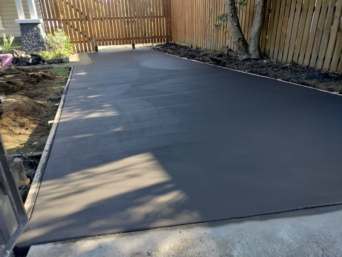 Professional concrete and landscaping work - Project 8